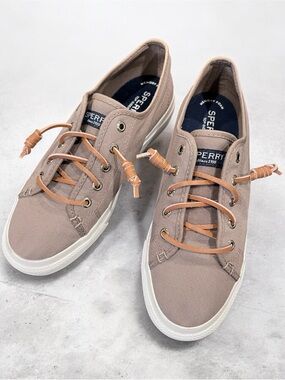 Sperry Top-Sider Tan Low Top Sneakers Size 7.5